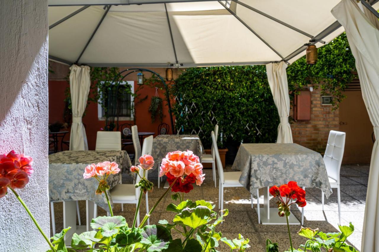 Hotel Apostoli Garden Venice Exterior photo